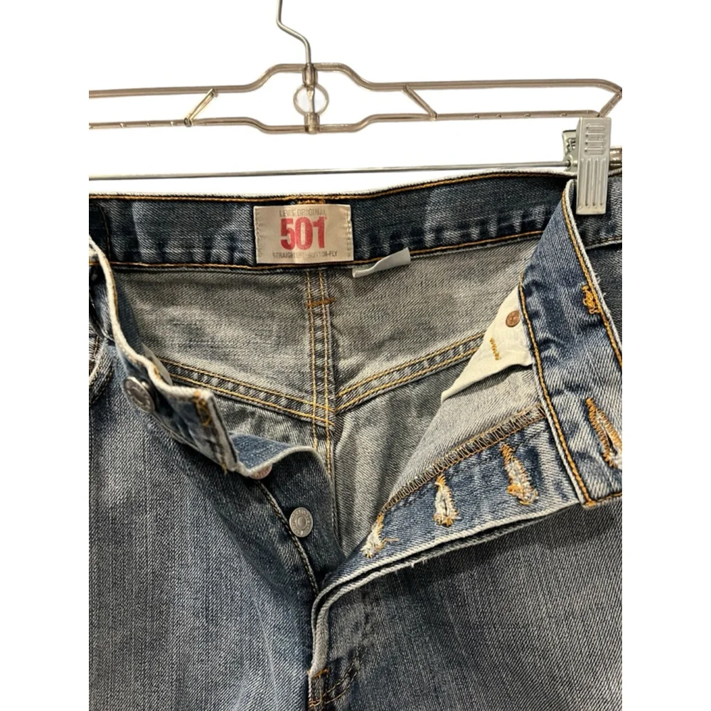 Levi Strauss 501 Cutoff Distressed Denim Jean Shorts Size 33 Button Fly Blue